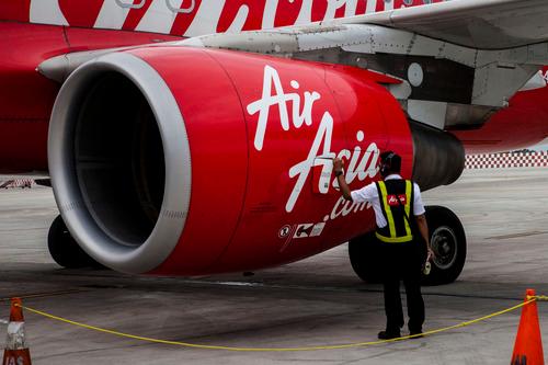 Máy bay AirAsia rơi do bị đóng tuyết? ảnh 1