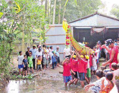 Văn hóa tâm linh trong ghe ngo ảnh 2