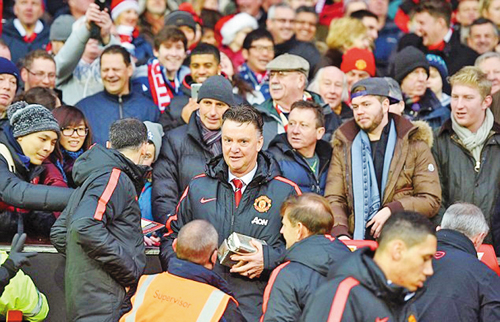 “Ông già tuyết” Louis van Gaal ảnh 1