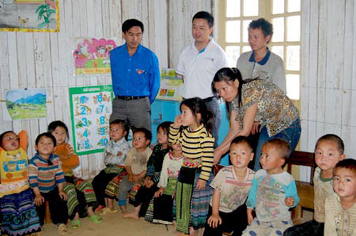 Điểm trường Cu Vai trên đỉnh núi Xà Hồ ảnh 2