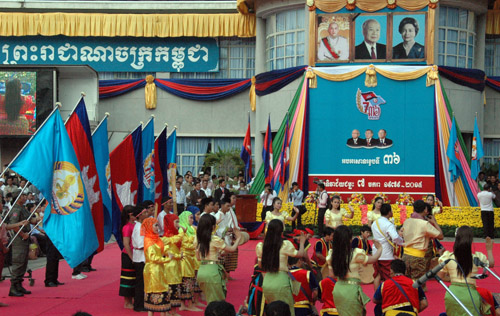 Campuchia tưng bừng kỷ niệm Ngày chiến thắng chế độ Khmer Đỏ ảnh 3