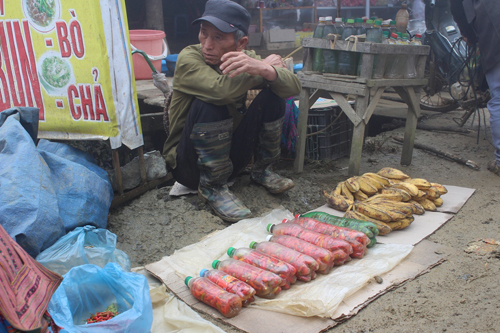 Mùa đông đi chợ vùng cao ảnh 2