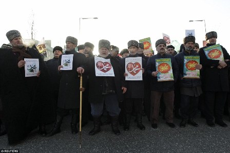 Biển người phản đối Charlie Hebdo ở Chechnya và Iran ảnh 5