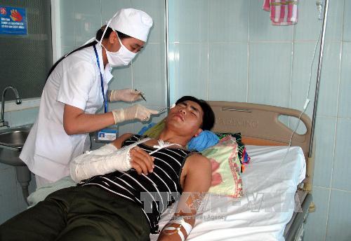 Trạm trưởng kiểm lâm bị lâm tặc tấn công trọng thương ảnh 1