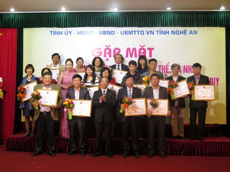 Những người góp phần đưa dân ca ví, giặm thành di sản ảnh 1