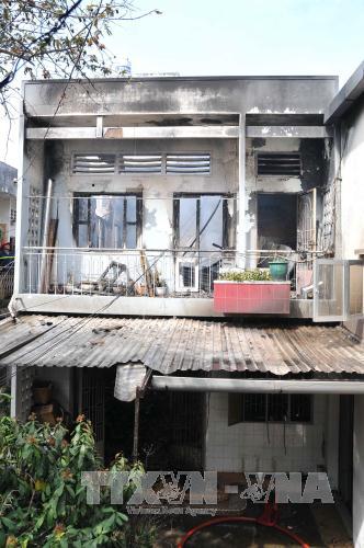 Cháy lớn thiêu rụi nhà 2 tầng trong hẻm ảnh 2