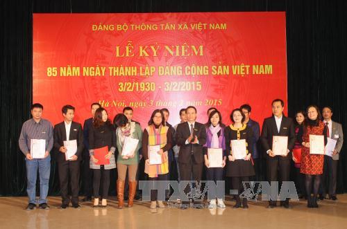 TTXVN kỷ niệm 85 năm Ngày thành lập Đảng ảnh 2