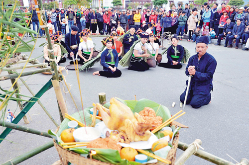 Tôn vinh văn hóa dân tộc Thái ảnh 7
