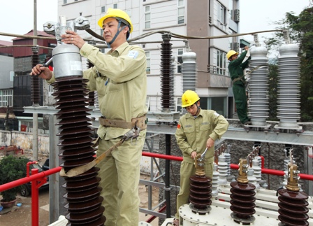 Đóng điện máy biến áp thứ 2 TBA 220kV Thành Công ảnh 1