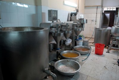 Đột nhập một công ty chế biến thực phẩm sử dụng phụ gia ảnh 2