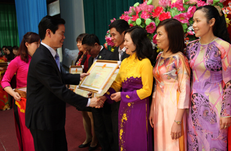 Hà Giang kỷ niệm 60 năm Ngày Thầy thuốc Việt Nam ảnh 2