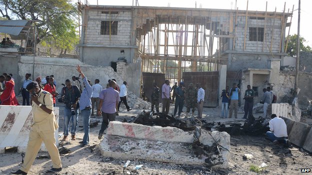 Dinh tổng thống Somalia trúng đạn cối ảnh 1
