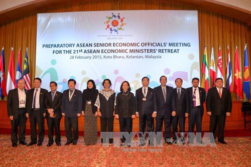 Hội nghị hẹp Bộ trưởng kinh tế ASEAN ảnh 1