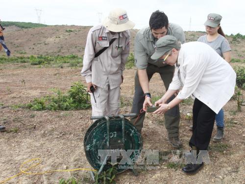 So+Giao+Duc+Quang+Tri Thứ trưởng Ngoại giao Hoa Kỳ làm việc tại Quảng Trị ...