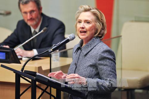 Bà Clinton lên tiếng vụ email cá nhân ảnh 1