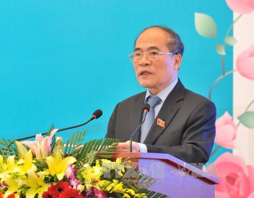 Chủ tịch Quốc hội gặp mặt nghị sĩ, lãnh đạo nữ 