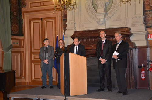 Hòa nhạc vì nạn nhân chất độc da cam tại Paris ảnh 1