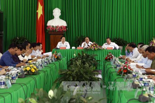 Chống buôn lậu, gian lận thương mại là nhiệm vụ thường xuyên ảnh 1