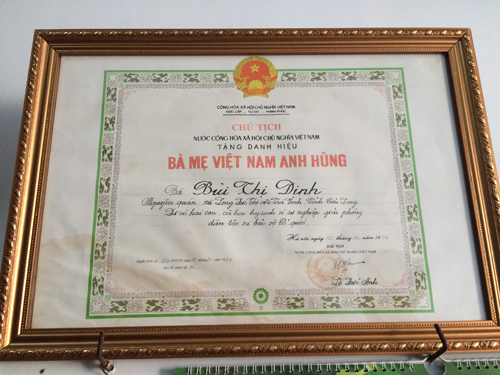 Có một mẹ Việt Nam anh hùng như thế ảnh 2