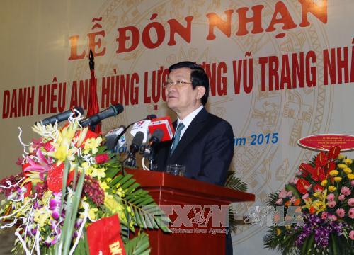 Trao tặng danh hiệu Anh hùng LLVTND cho Học viện Nông nghiệp ảnh 1