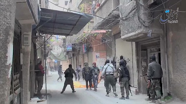 IS thảm sát người Palestine trong trại tị nạn Yarmourk ảnh 1