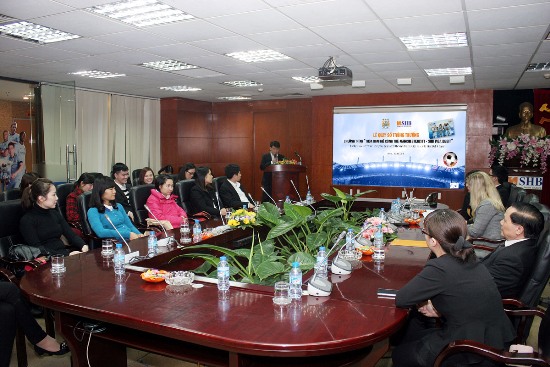 Cơ hội xem trực tiếp trận đấu tại giải Ngoại hạng Anh ảnh 1