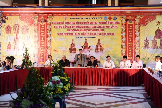 Đúc tượng Chủ tịch Hồ Chí Minh và các danh tướng Việt Nam ảnh 2