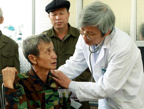 Tiêu chuẩn xét tặng 'Thầy thuốc Ưu tú', 'Thầy thuốc Nhân dân'
