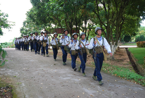 'Quả đấm thép' bảo vệ biển đảo ảnh 2