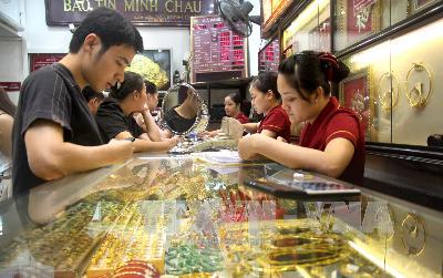 Giá vàng trong nước đi ngang ảnh 1