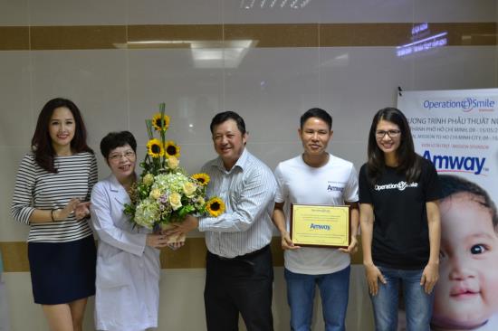 Phẫu thuật miễn phí cho 100 trẻ hở hàm ếch ảnh 1