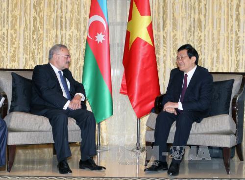 Chủ tịch nước Trương Tấn Sang gặp Thủ tướng Azerbaijan ảnh 1