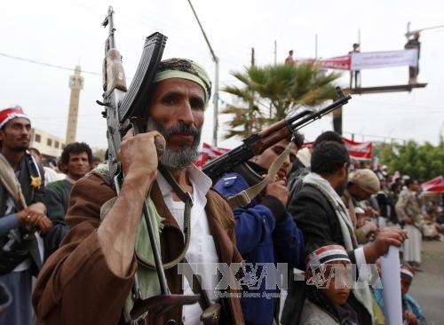 Houthi đồng ý đối thoại nếu liên quân ngừng không kích ảnh 1