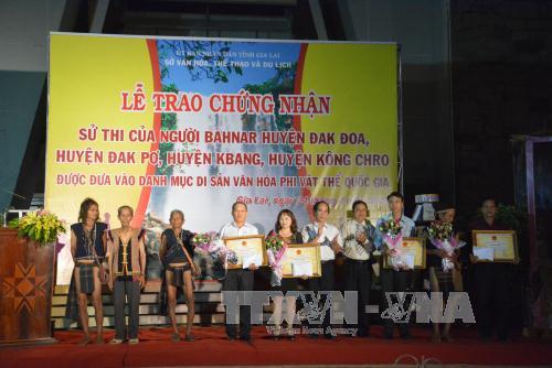  Bảo tồn sử thi Bahnar-Di sản văn hóa phi vật thể Quốc gia ảnh 1