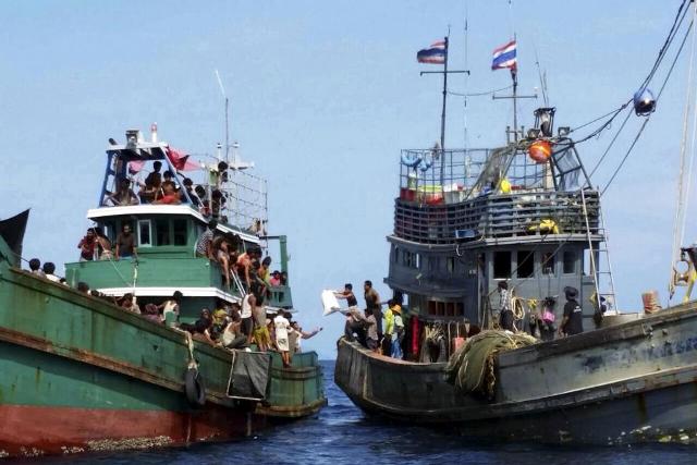 Cuộc sống chông chênh của người di cư Myanmar, Bangladesh ảnh 7