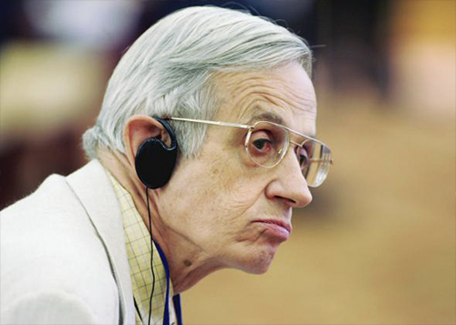 Nhà toán học John Nash và vợ qua đời do tai nạn ô tô ảnh 1