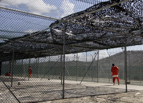 Bên trong hàng rào nhà tù Guantanamo ảnh 3