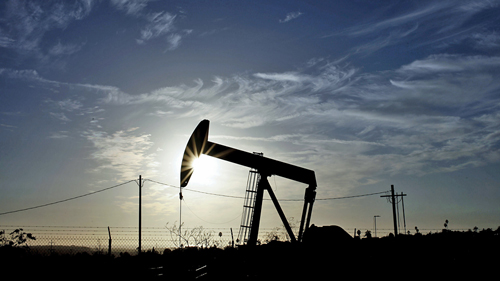 Giá dầu giảm sâu trước thềm họp OPEC ảnh 1