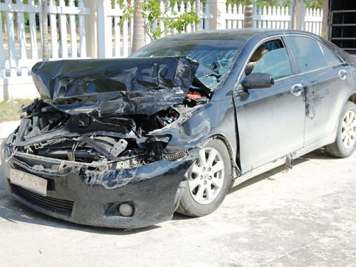 Truy tìm tài xế xe Camry gây tai nạn liên hoàn ảnh 1