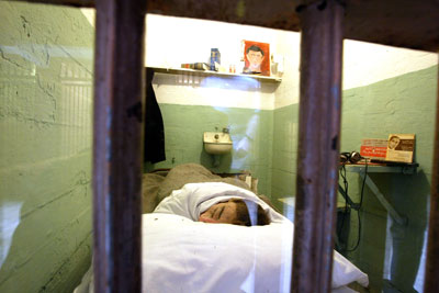 Siêu nhà tù Alcatraz của Mỹ-Kỳ 1 ảnh 3