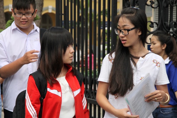 Dịch MERS-Cov vào đề thi Toán ảnh 4