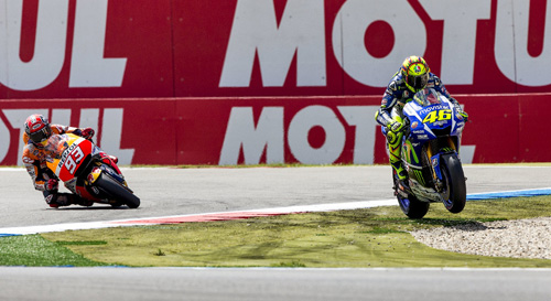 Valentino Rossi - ngôi vương trở lại ảnh 1