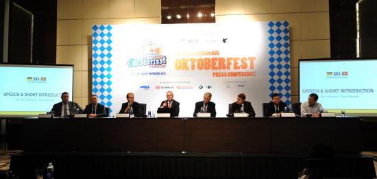 Lễ hội Oktoberfest 2015 ảnh 1