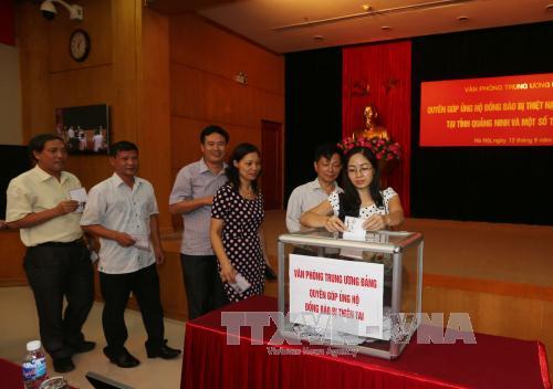 Văn phòng Trung ương Đảng quyên góp ủng hộ đồng bào Quảng Ninh ảnh 2