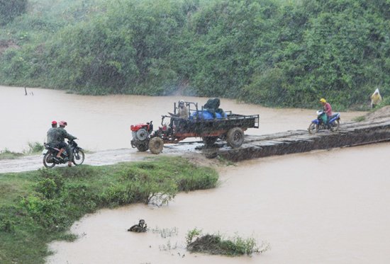 Dự án cầu treo “treo” 4 năm chưa hoàn thành ảnh 8