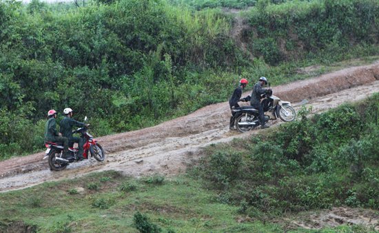 Dự án cầu treo “treo” 4 năm chưa hoàn thành ảnh 6