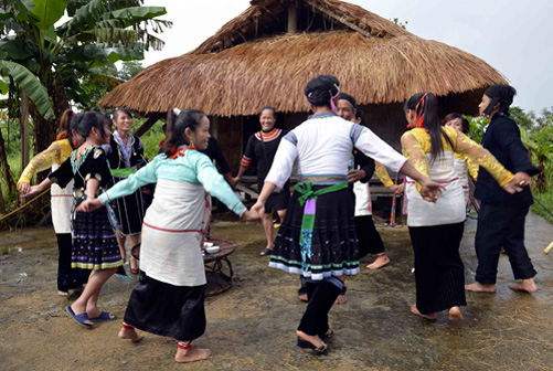 Lễ vào nhà mới dân tộc Mảng ảnh 7