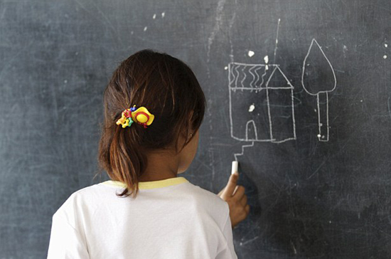 Lớp học trong vùng chiến sự ở Syria ảnh 7