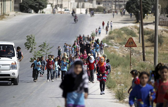 Lớp học trong vùng chiến sự ở Syria ảnh 1