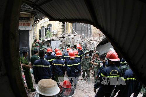 Một nạn nhân tử vong trong vụ sập nhà cổ ảnh 1